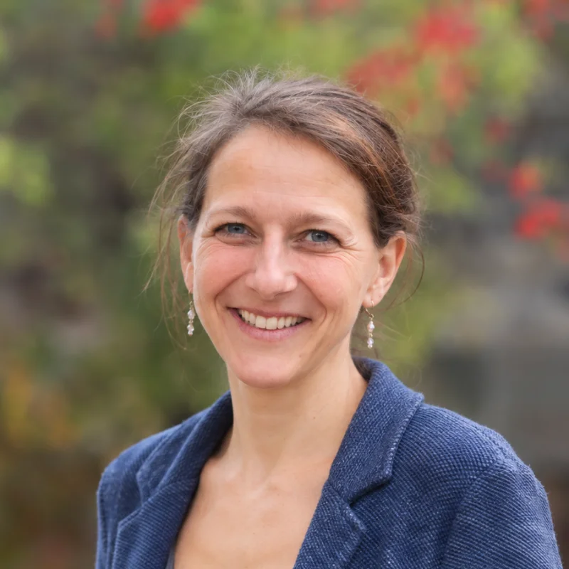 Dr. Dina Collip